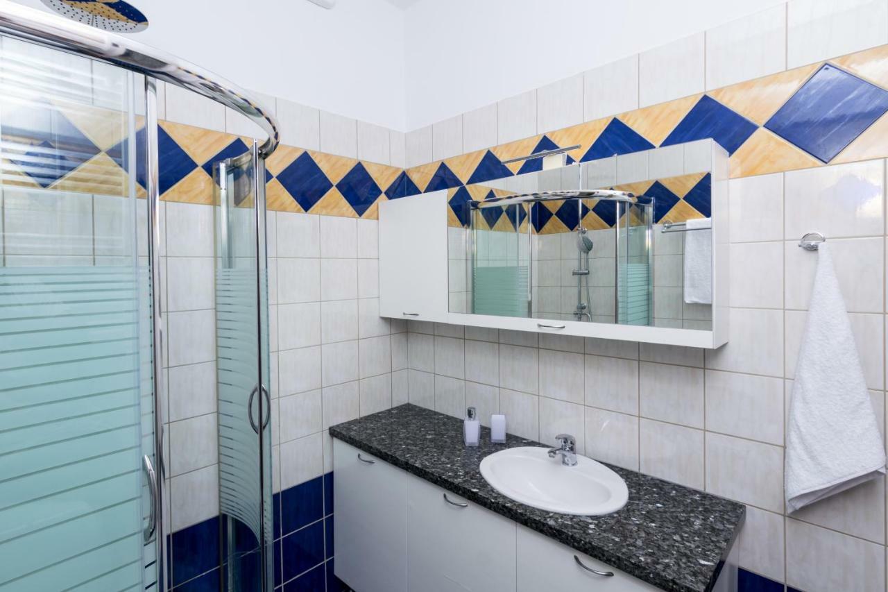 Metaxakis Home. 2 Holiday home Ierapetra (Crete)